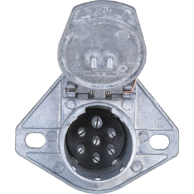 7 pin Round Die Cast Car Socket - 3618