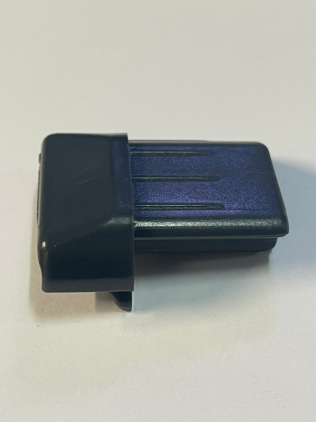 FIAMMA CLIP SYSTEM R/H UPPER RAFTER INSERT. 04737-01A