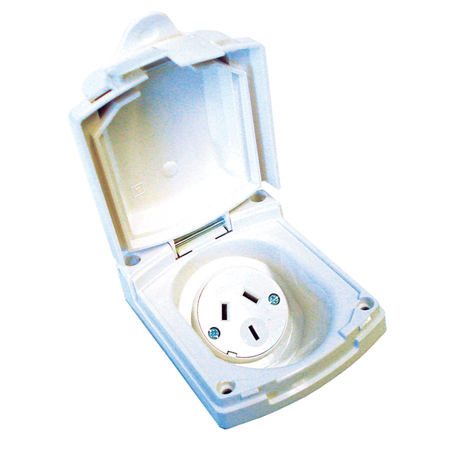 CLIPSAL (NEW) WHITE EXTERNAL 10 AMP POWER OUTLET. V415VFWE