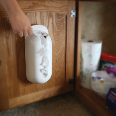 CAMCO POP-A-BAG HOLDER-WHITE. 57061