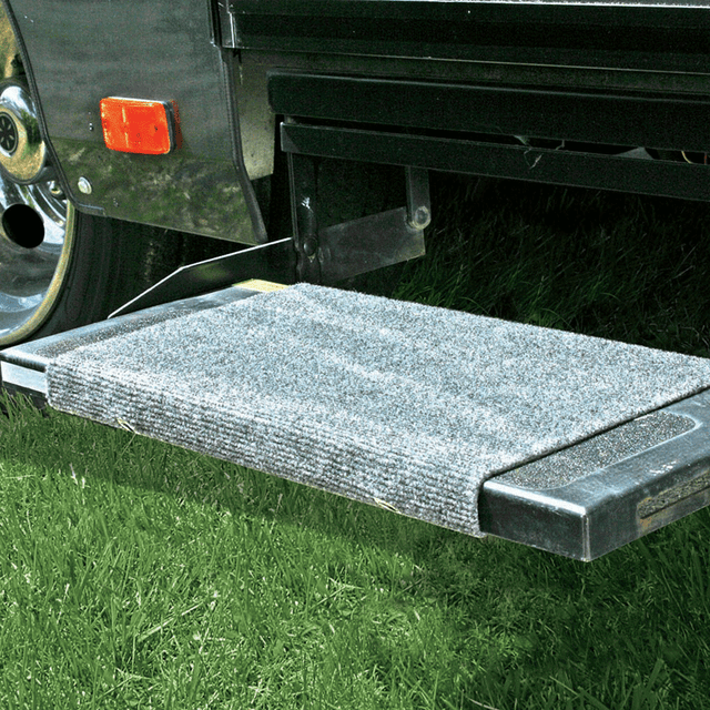 CAMCO RV WRAP AROUND STEP RUG-GREY. 42925