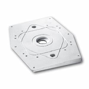 WINEGARD PLASTIC LEVELLING PLATE FOR CURVED ROOFS. RW-2000