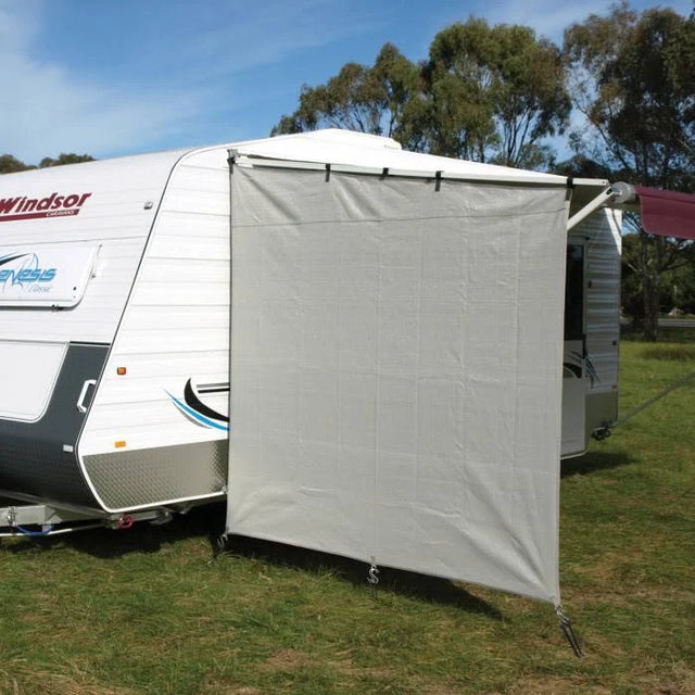 CAMEC PRIVACY END CARAVAN WITH ROPES AND PEGS